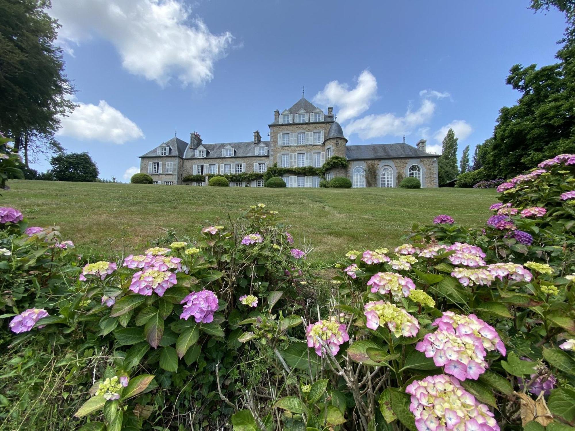 Chateau La Rametiere Bed & Breakfast Plomb Exterior photo