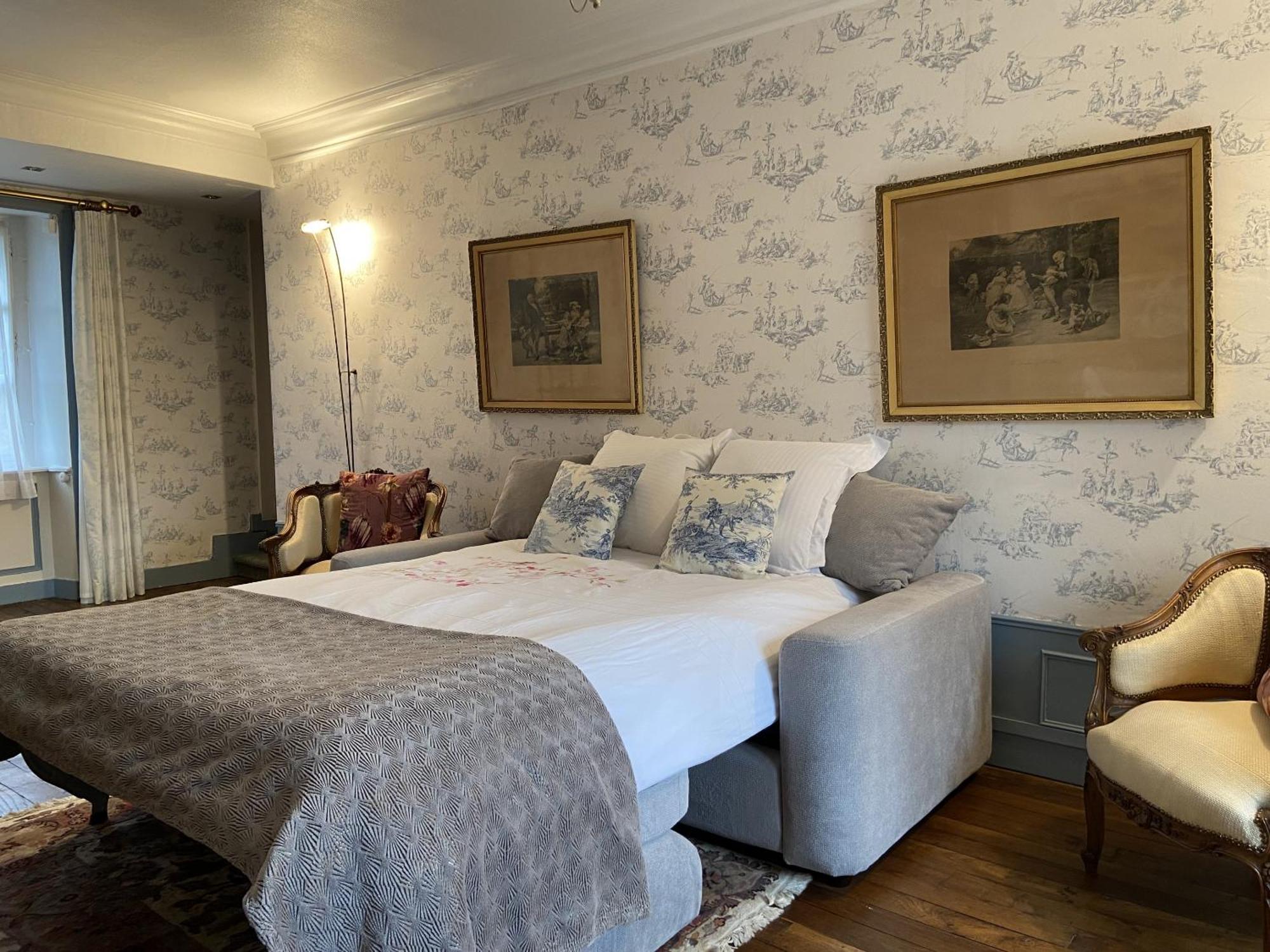 Chateau La Rametiere Plomb Room photo